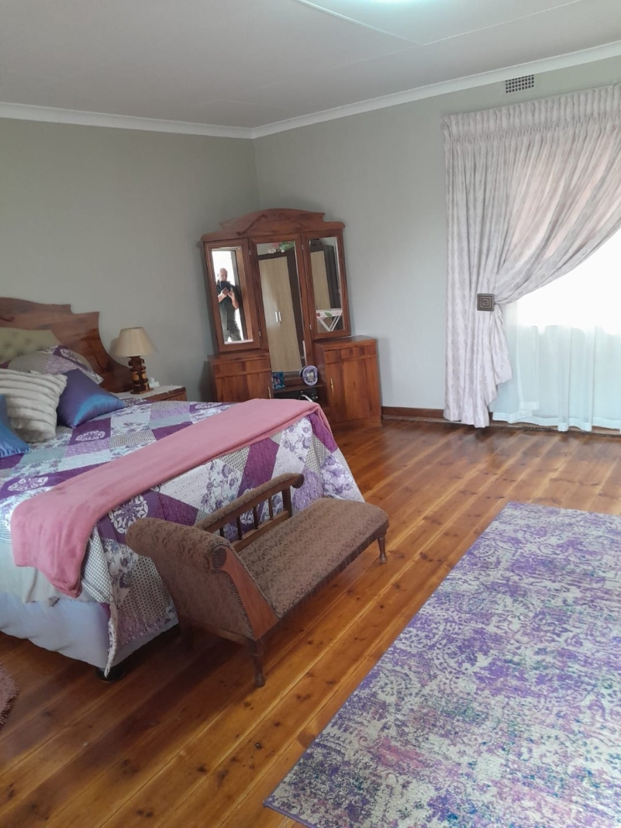 4 Bedroom Property for Sale in Frankfort Free State